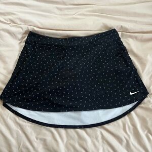 Nike women’s golf skort